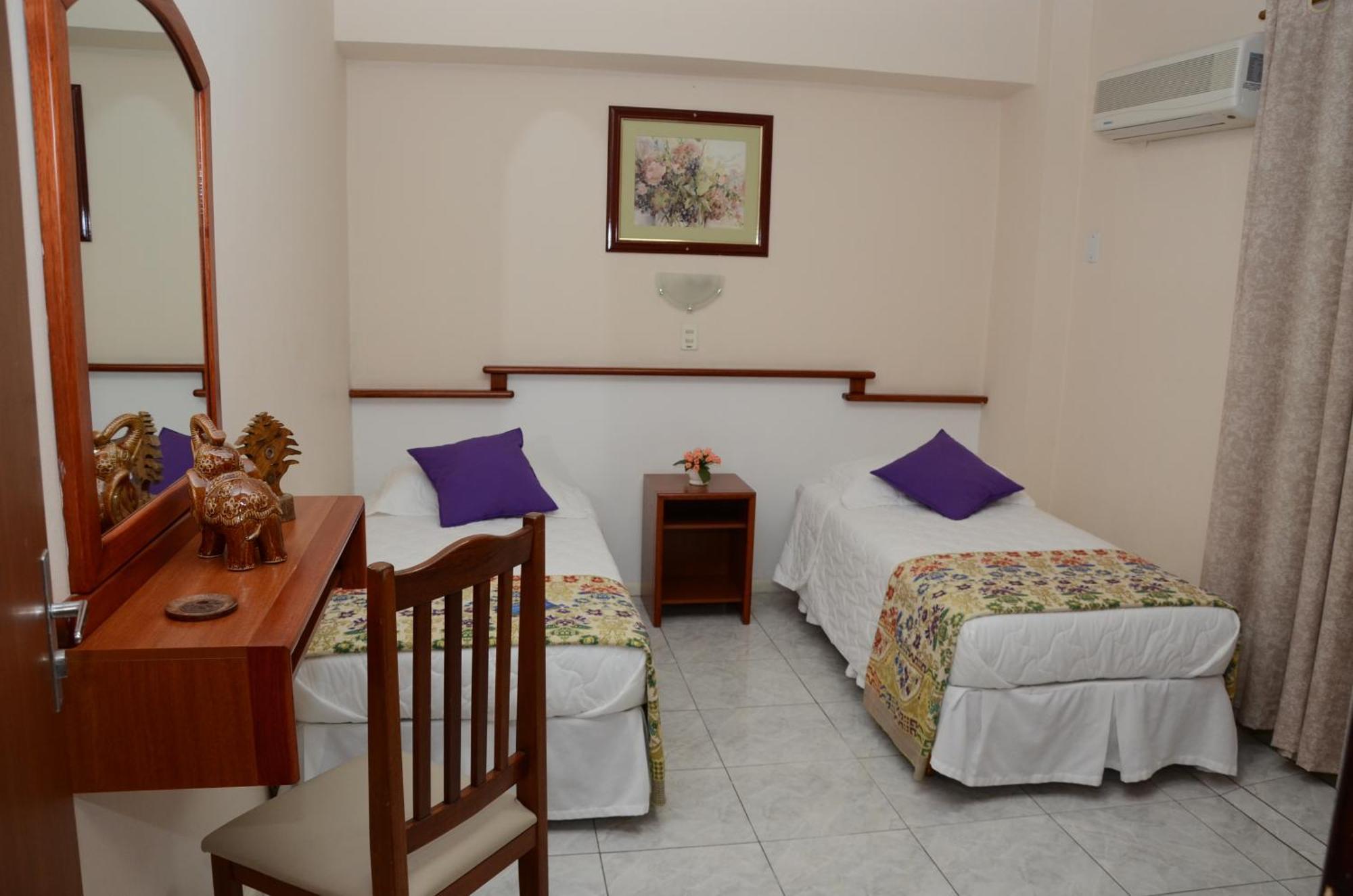 Fares Turis Hotel Uruguaiana Εξωτερικό φωτογραφία
