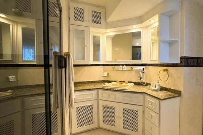 Fares Turis Hotel Uruguaiana Εξωτερικό φωτογραφία