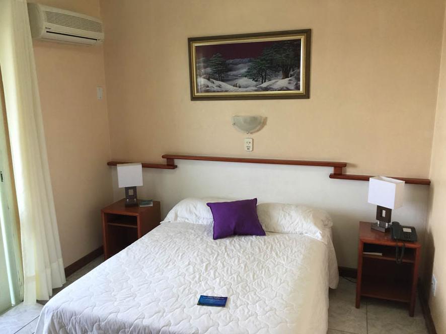 Fares Turis Hotel Uruguaiana Εξωτερικό φωτογραφία