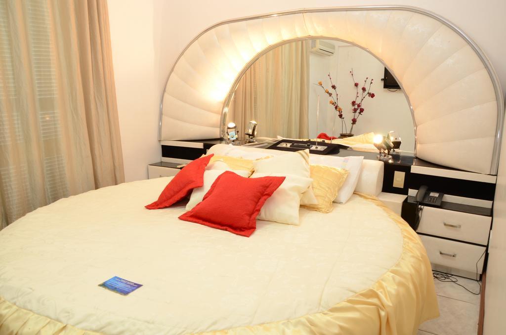 Fares Turis Hotel Uruguaiana Εξωτερικό φωτογραφία