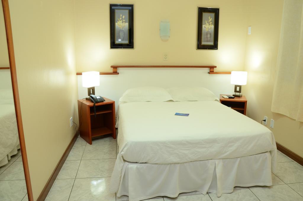 Fares Turis Hotel Uruguaiana Εξωτερικό φωτογραφία