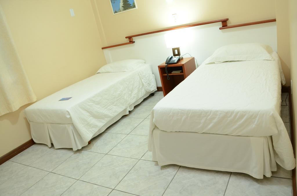 Fares Turis Hotel Uruguaiana Εξωτερικό φωτογραφία